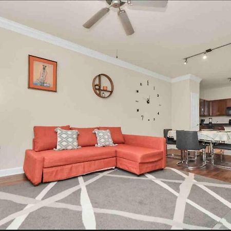 Luxury 1Bedroom/Pool View/ Galleria W/Study Desk Хьюстон Экстерьер фото