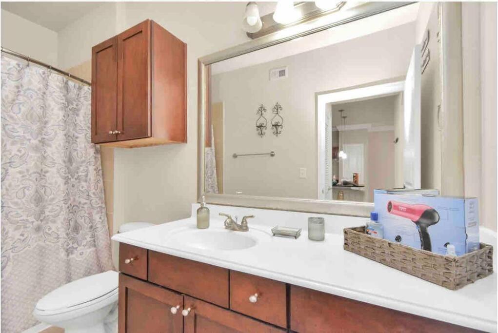 Luxury 1Bedroom/Pool View/ Galleria W/Study Desk Хьюстон Экстерьер фото